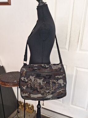 Vintage Y2K Mudd Camo Over the Shoulder Messenger Bag Backpack Corduroy